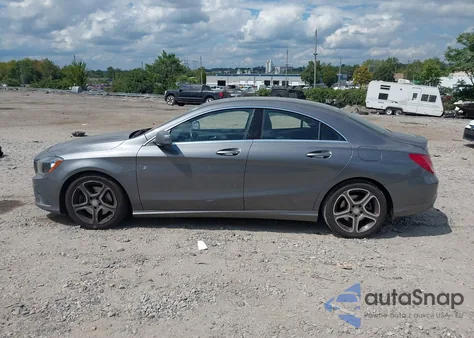 2014 Mercedes-Benz Cla 250 z USA, uszkodzony, nr VIN WDDSJ4EB0EN062618